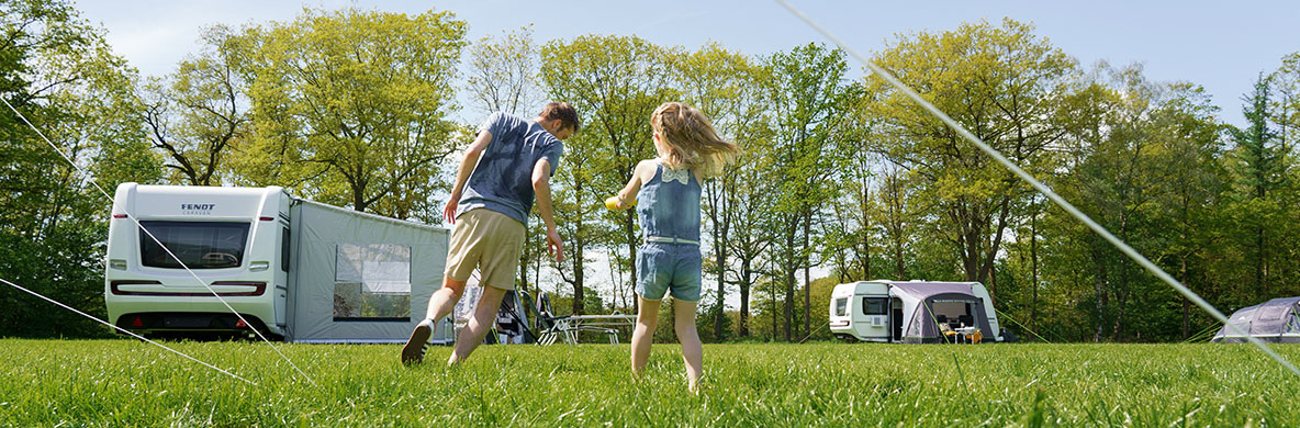 Den besten Campingplatz für die Familie finden: So geht's!